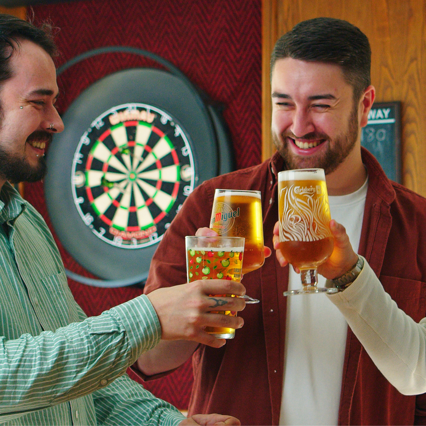 Raise a glass This Father's Day at The High Farm in Leeds!